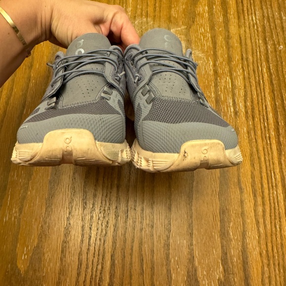 On Running Womens Swiss engineering Size 7.5 - Picture 6 of 9